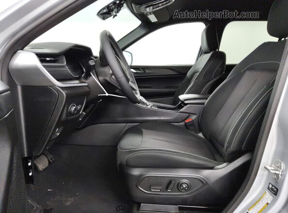 1C4RJGAG4R8578934 2024 JEEP GRAND White Vista interior delantera