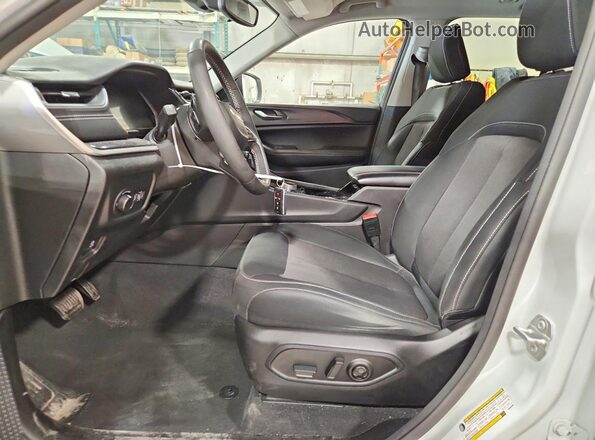 1C4RJHAG2P8808098 2023 JEEP GRAND White Widok wnętrza z przodu