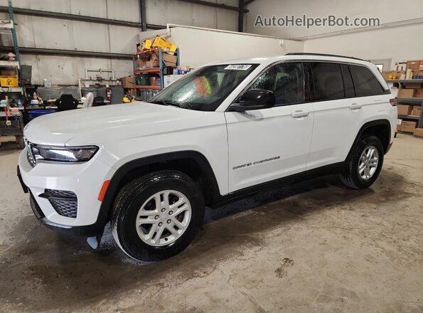 1C4RJHAG2P8808098 2023 JEEP GRAND White Widok wnętrza 360 stopni