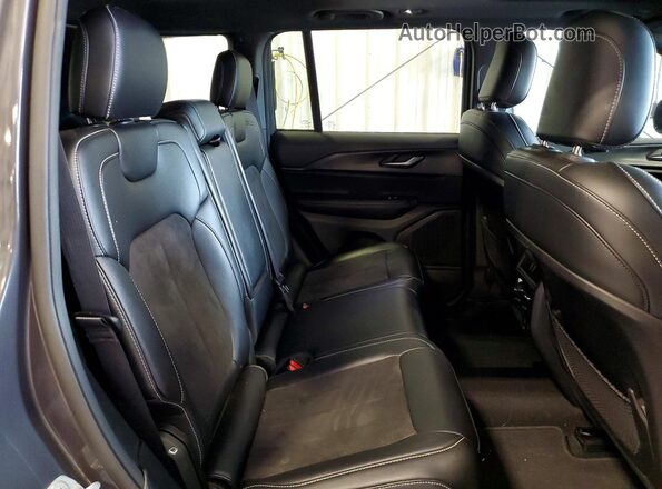 1C4RJHAG3PC598950 2023 JEEP GRAND Gray Սալոնի հետևի տեսք