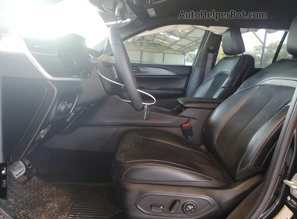 1C4RJHAG3R8950849 2024 JEEP GRAND Black წინა სალონის ხედი