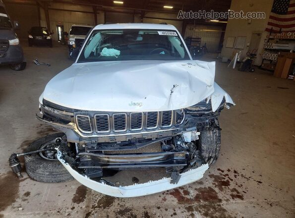 1C4RJHAG4PC541589 2023 JEEP GRAND White Widok z przodu