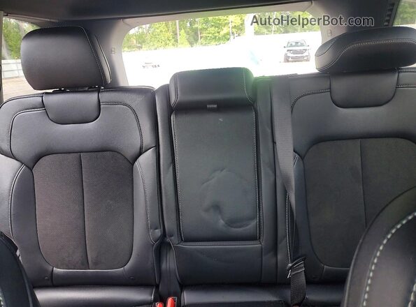 1C4RJHAG4SC303881 2025 JEEP GRAND White Rear seats view