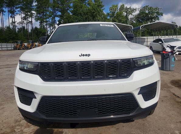 1C4RJHAG4SC303881 2025 JEEP GRAND White Front view