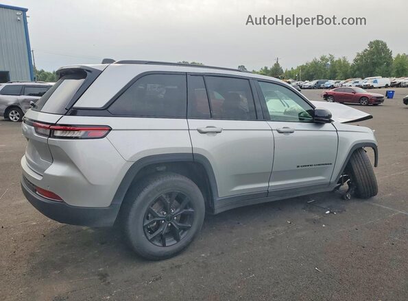 1C4RJHAG4SC325198 2025 JEEP GRAND Серебряный Задняя правая четверть