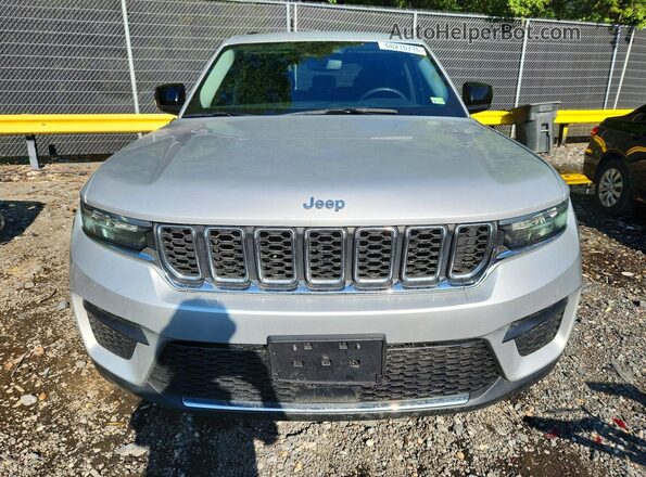 1C4RJHAG5PC542685 2023 JEEP GRAND Silver Вид спереду