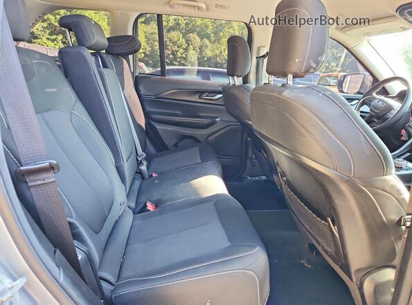 1C4RJHAG5PC542685 2023 JEEP GRAND Silver Вид задньої частини салону