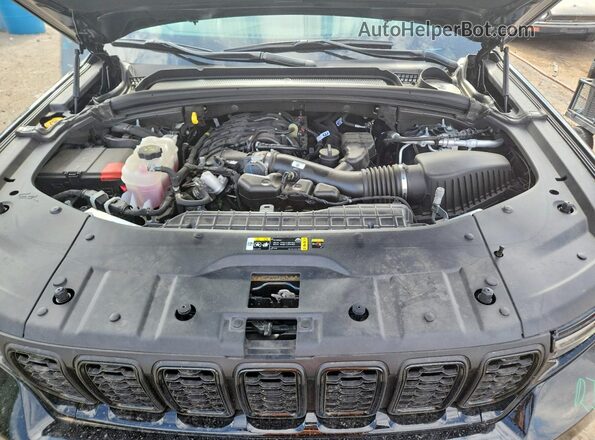 1C4RJHAG6SC320228 2025 JEEP GRAND Black Widok komory silnika
