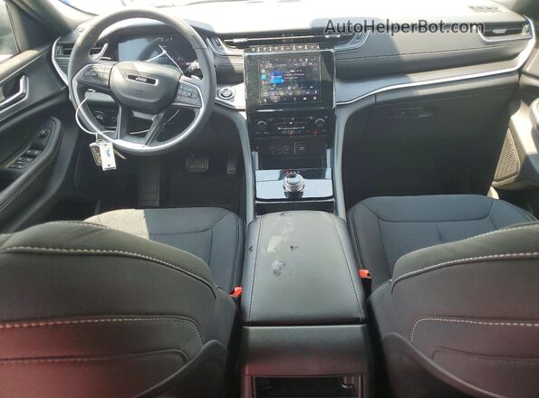 1C4RJHAG8S8735652 2025 JEEP GRAND Белый Вид панели приборов