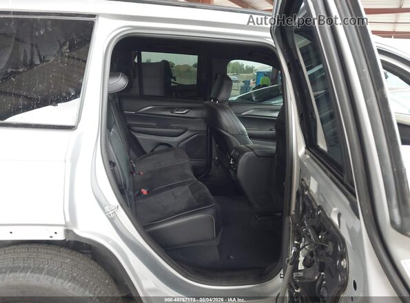 1C4RJHAG8SC269038 2025 JEEP GRAND CHEROKEE Silver VIN կոդի պիտակի տեսք
