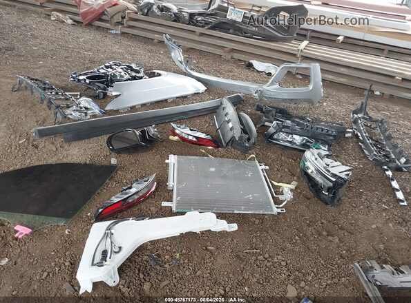 1C4RJHAG8SC269038 2025 JEEP GRAND CHEROKEE Silver Սարքավորումների վահանակի տեսք