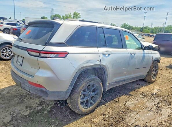 1C4RJHAR8TC206895 2026 JEEP GRAND Silver Tył prawy