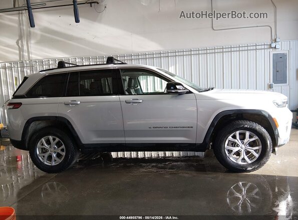 1C4RJHBG1P8741900 2023 JEEP GRAND CHEROKEE Silver უკანა სალონის ხედი