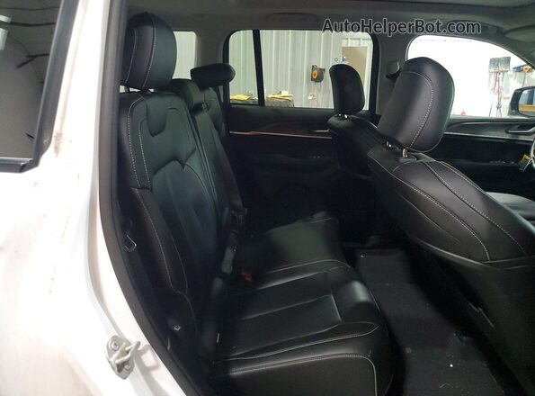 1C4RJHBG2P8910595 2023 JEEP GRAND White უკანა სავარძლების ხედი