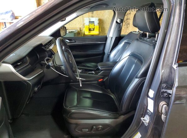 1C4RJHBG5PC543222 2023 JEEP GRAND Черный Вид салона спереди