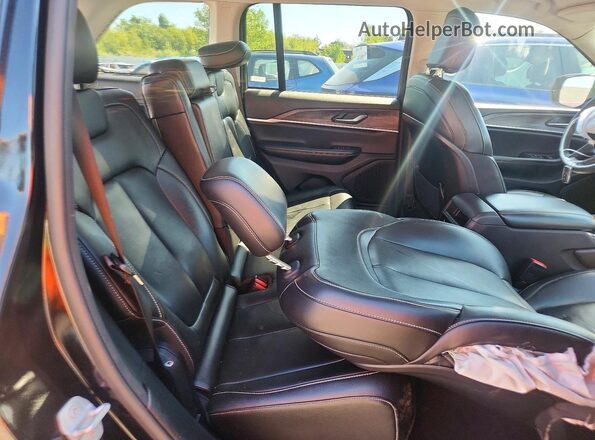 1C4RJHBG7PC523621 2023 JEEP GRAND Черный Вид задней части салона