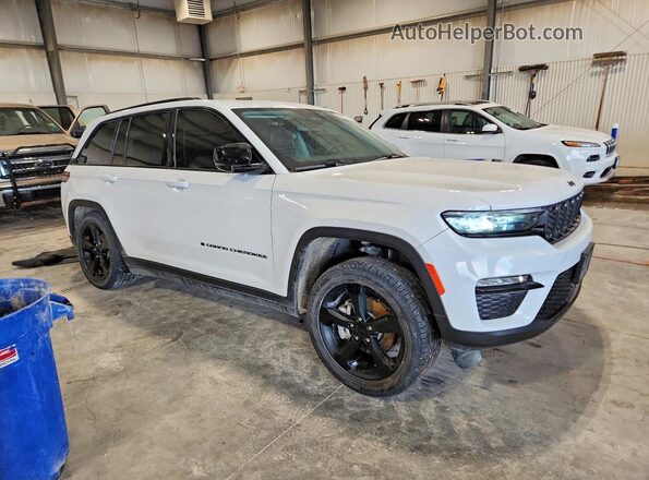 1C4RJHBG7PC586847 2023 JEEP GRAND Белый Передняя правая четверть
