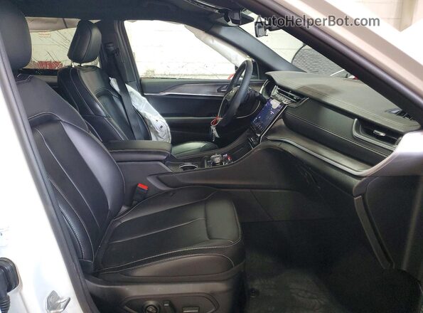 1C4RJHBG7SC283611 2025 JEEP GRAND White Front interior view