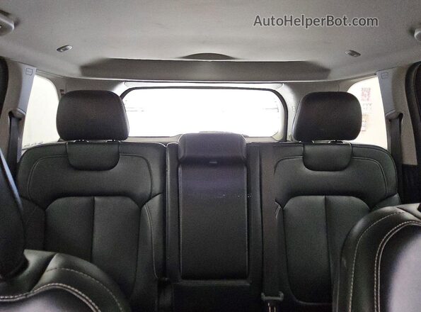 1C4RJHBG8P8881281 2023 JEEP GRAND White Vista de los asientos traseros