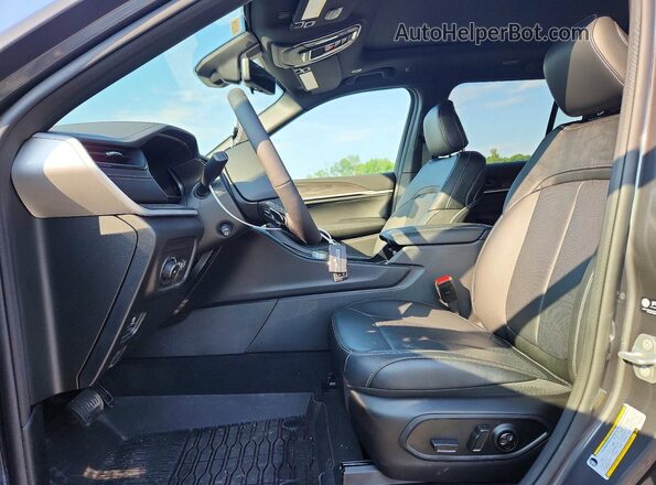 1C4RJHBR0TC201625 2026 JEEP GRAND Charcoal Vista interior delantera