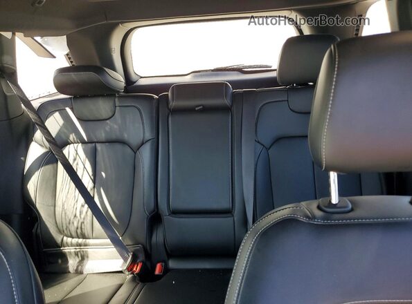 1C4RJHBR1TC261204 2026 JEEP GRAND Black უკანა სავარძლების ხედი