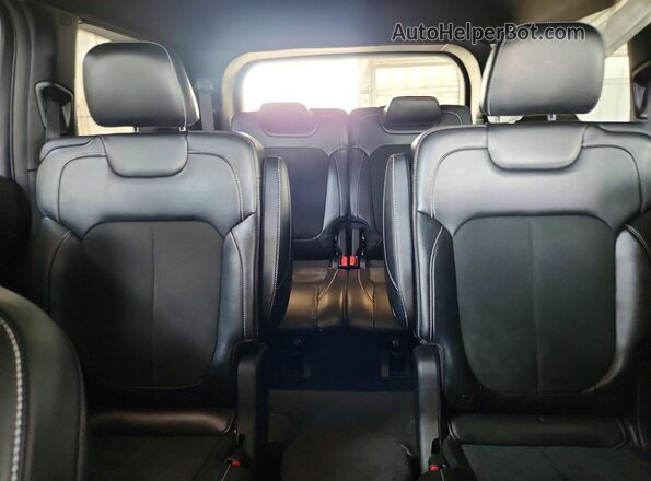 1C4RJJAG2M8163889 2021 JEEP GRAND White Widok tylnych siedzeń