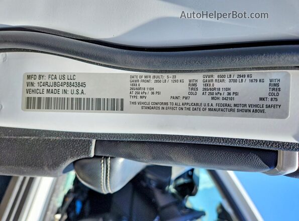 1C4RJJBG4P8843845 2023 JEEP GRAND White Widok naklejki z numerem VIN