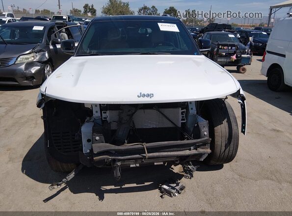 1C4RJJEGXN8554641 2022 JEEP GRAND CHEROKEE L White Вид панелі приладів