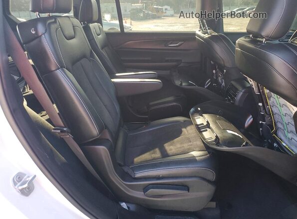 1C4RJKAG0R8501111 2024 JEEP GRAND White Հետևի նստատեղերի տեսք