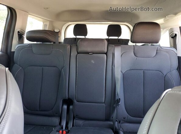 1C4RJKAG1M8174016 2021 JEEP GRAND Black Widok tylnych siedzeń