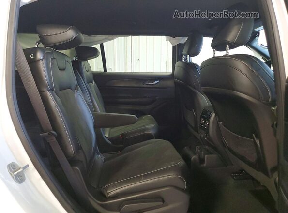 1C4RJKAGXS8765202 2025 JEEP GRAND Белый Вид задней части салона