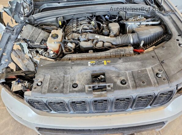1C4RJKBG0N8564458 2022 JEEP GRAND Gray უკანა სალონის ხედი