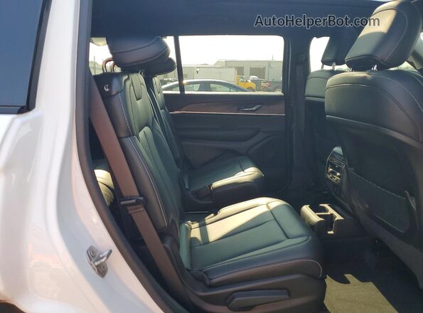 1C4RJKBG1S8683132 2025 JEEP GRAND White Սալոնի հետևի տեսք