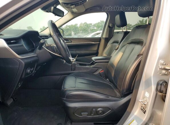 1C4RJKBG5M8123763 2021 JEEP GRAND Silver წინა სალონის ხედი