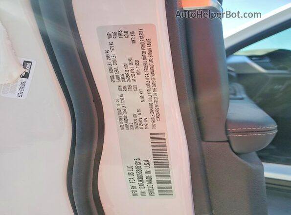 1C4RJKBG5S8651316 2025 JEEP GRAND White 360 interior view