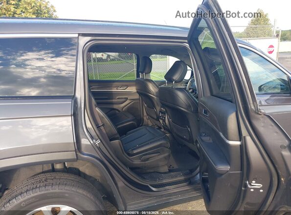 1C4RJKBG6P8830228 2023 JEEP GRAND CHEROKEE L Gray Вид наклейки з VIN-кодом