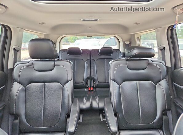1C4RJKBG8M8113714 2021 JEEP GRAND Red უკანა სავარძლების ხედი