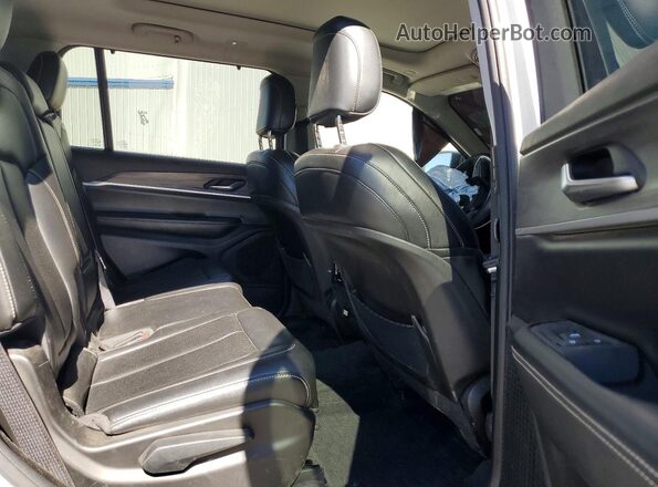1C4RJKBG8P8860119 2023 JEEP GRAND Серебряный Вид задней части салона