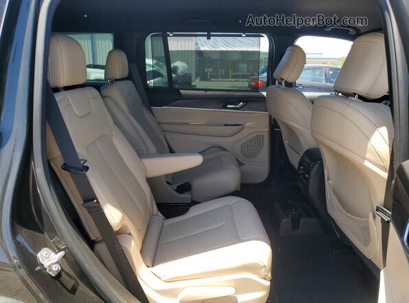 1C4RJKBGXP8705605 2023 JEEP GRAND Black Widok wnętrza z tyłu