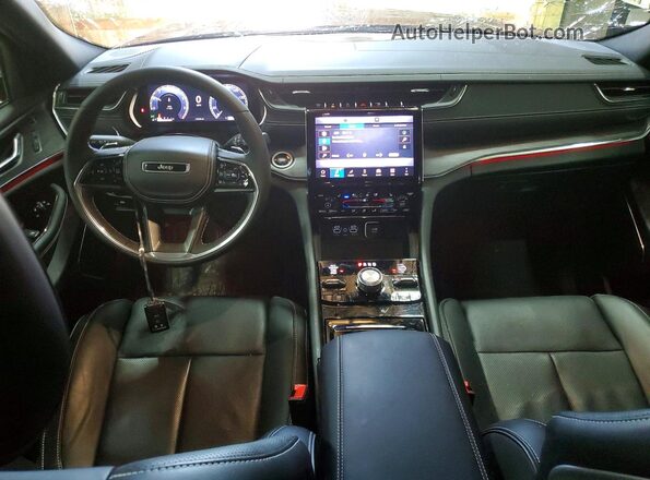 1C4RJKDG5S8651538 2025 JEEP GRAND Red Dashboard view