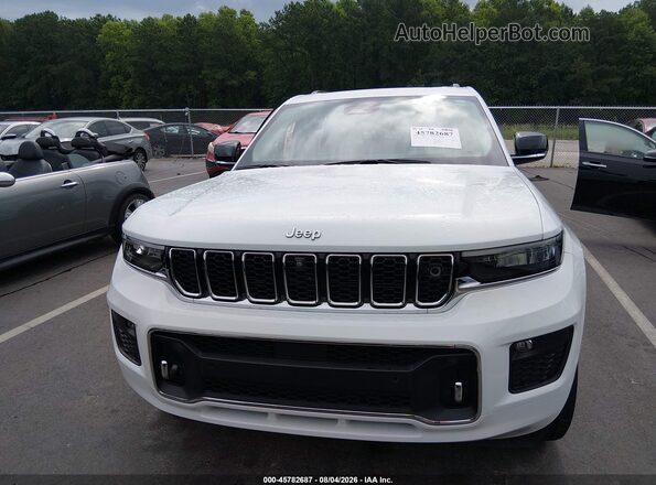 1C4RJKDG7P8100809 2023 JEEP GRAND CHEROKEE L White Rear interior view