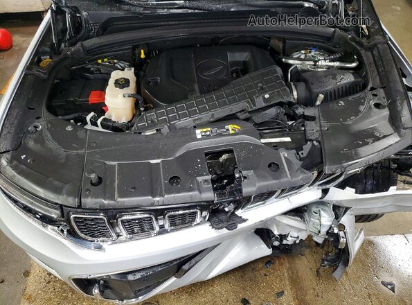 1C4RJKDG7P8110482 2023 JEEP GRAND Silver ძრავის განყოფილების ხედი