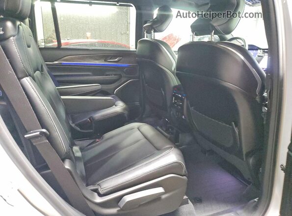 1C4RJKDG7P8110482 2023 JEEP GRAND Silver უკანა სალონის ხედი