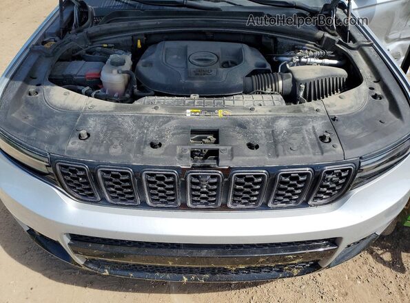 1C4RJKEGXP8767923 2023 JEEP GRAND Silver Vista del compartimento del motor