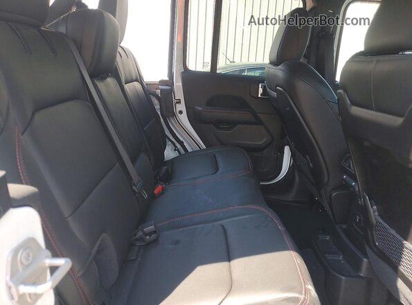 1C4RJXFG1RW290115 2024 JEEP WRANGLER White Հետևի նստատեղերի տեսք