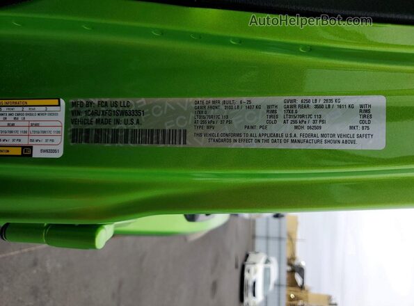 1C4RJXFG1SW633351 2025 JEEP WRANGLER Green Շարժիչի բաժամունքի տեսք