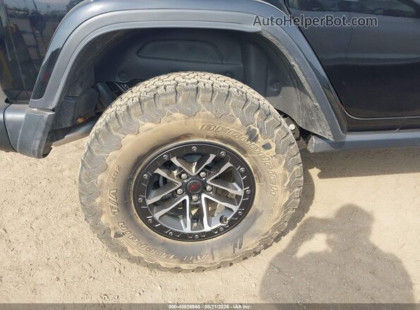 1C4RJXFG8TW287137 2026 JEEP WRANGLER Black Front view
