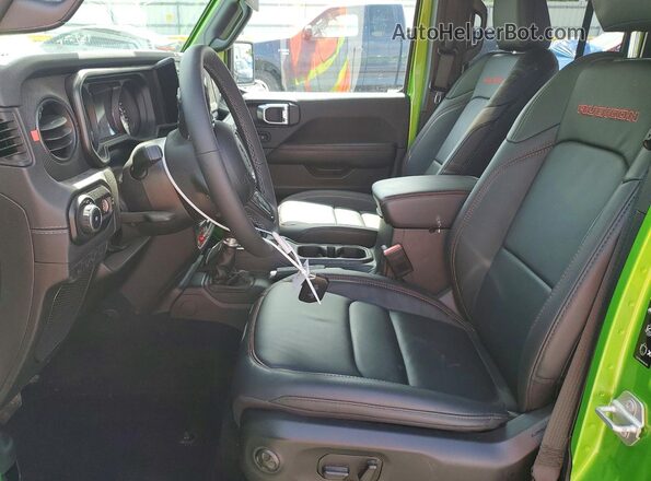 1C4RJXFNXSW588537 2025 JEEP WRANGLER Green წინა სალონის ხედი