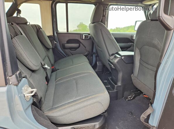 1C4RJXN64RW192589 2024 JEEP WRANGLER Gray Rear seats view