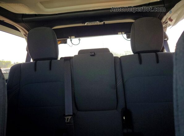 1C4RJXP60RW254924 2024 JEEP WRANGLER Gray უკანა სავარძლების ხედი